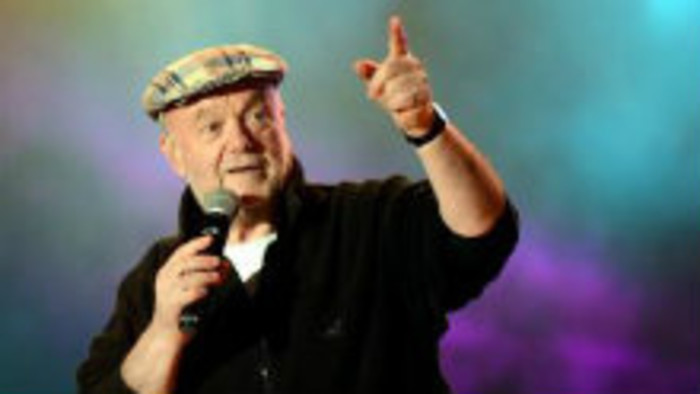Oslávenec Peter Lipa za volantom