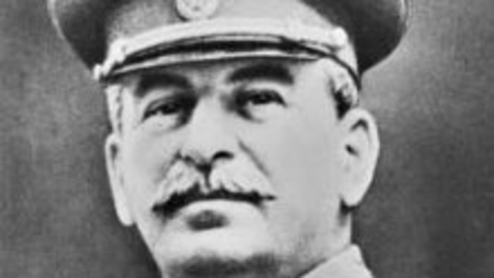 Diktátori – Stalin