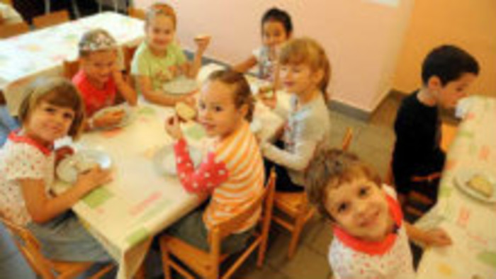 S deťmi hovoria v škôlke štyrmi jazykmi