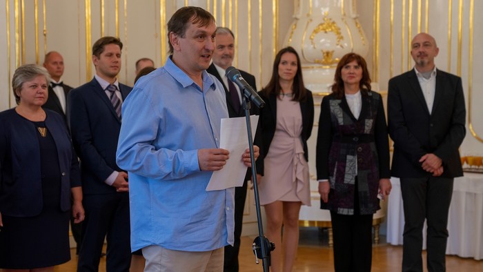 Organizátorom súťaže Učiteľ Slovenska je Komenského inštitút a Živica, ktoré vedie Juraj Hipš.jpg