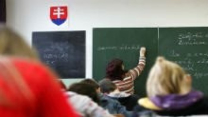 Idegen nyelvként taníthatják a jövőben a szlovák nyelvet a kisebbségi iskolákban