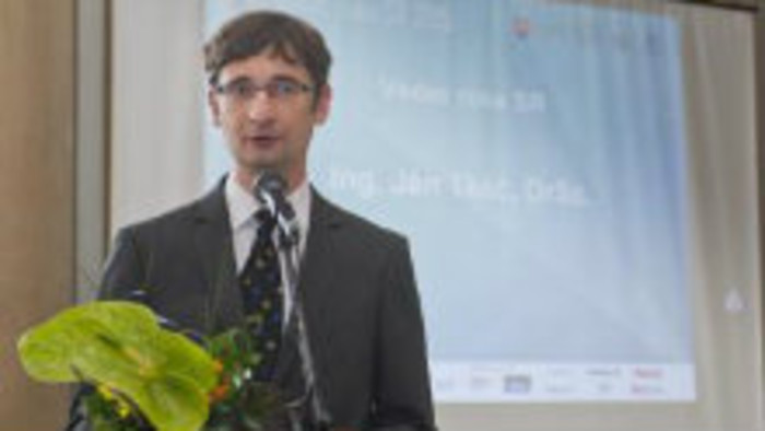 Vedcom roka sa stal špecialista na nanotechnológie