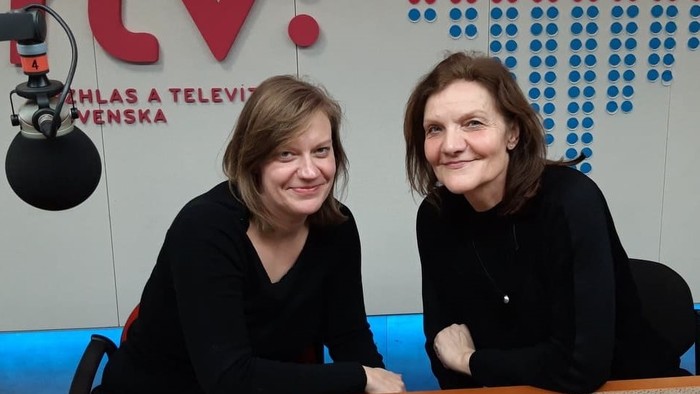 Hostky naladené na Devín boli Jana a Tereza Oľhové