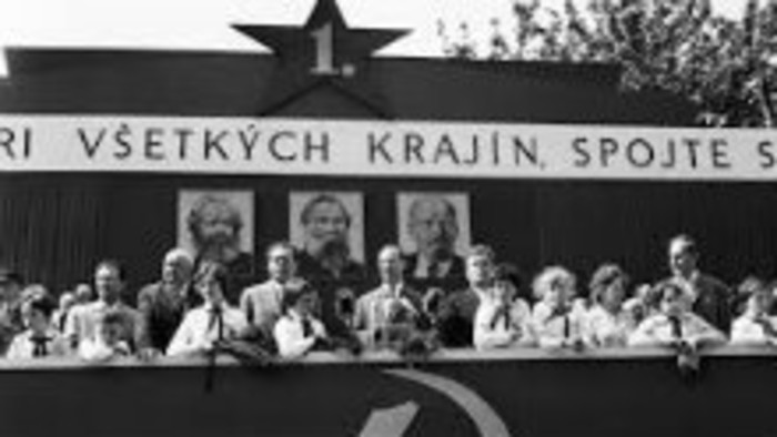 K veci: 30 rokov od zrušenia vedúcej úlohy KSČ