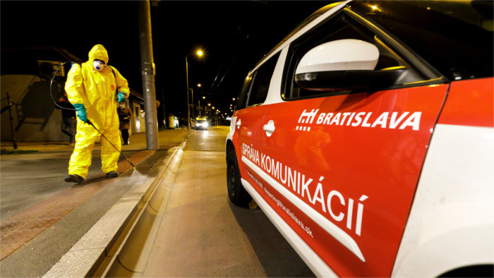 Ascienden a 1.244 las personas infectadas por la Covid-19 en Eslovaquia