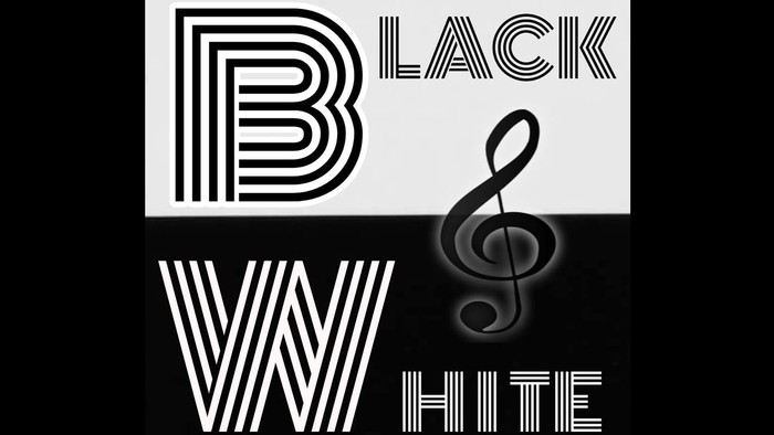 10 éves a Black and White 