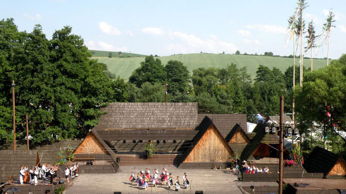 Folklórne slávnosti pod Poľanou