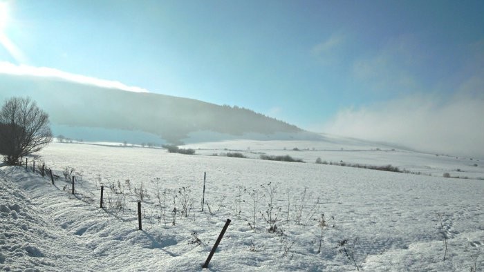 Nekonečné biele polia oravskej prírody