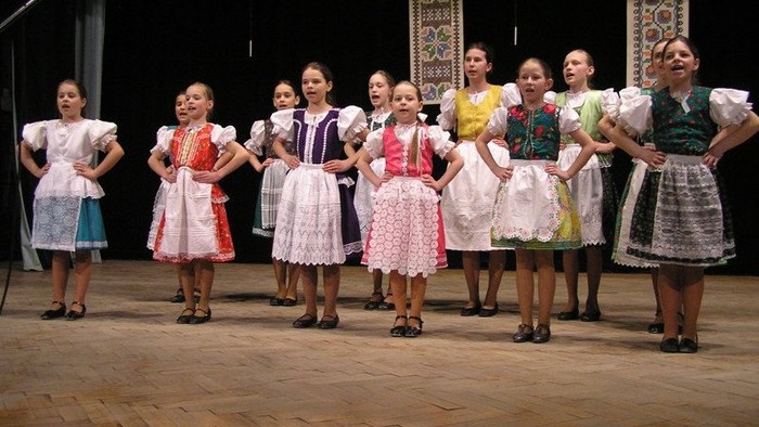Folklórny súbor Kremienok