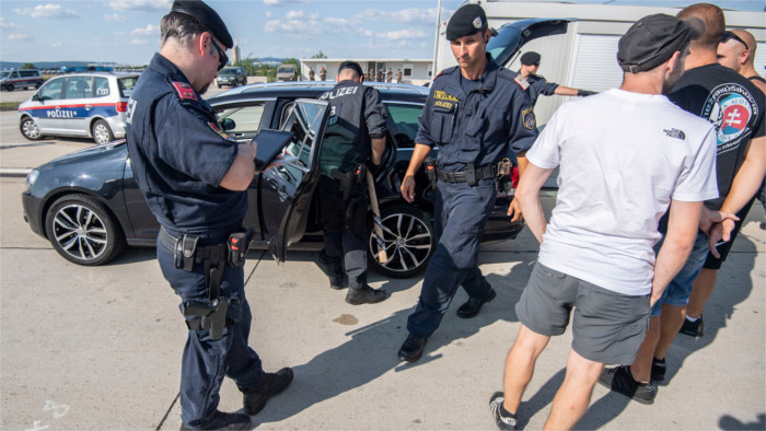Slowakische Fußballfans randalierten in Wien