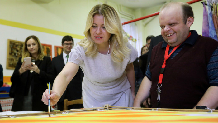 Präsidentin Čaputová besuchte soziale Einrichtungen