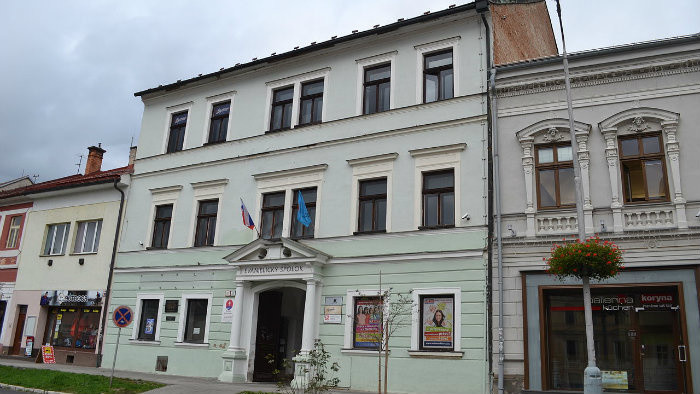 SNP a Slobodný slovenský vysielač