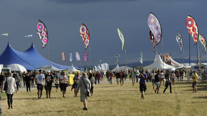 Búrky a letné festivaly