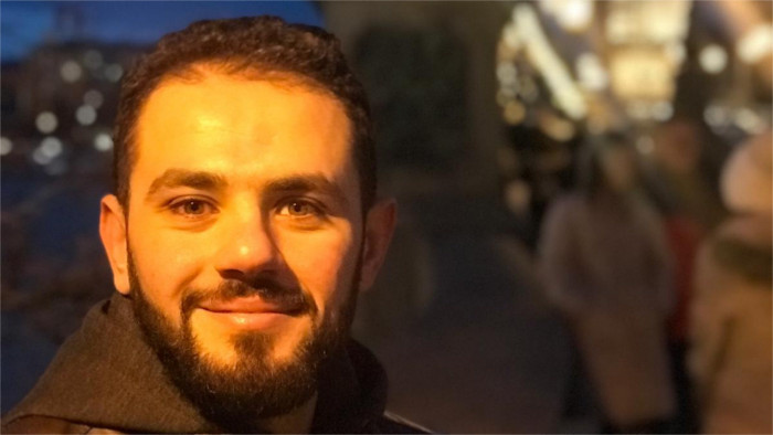 Iraker Ameer Mayyahi: Ich möchte ein Mittler zwischen Extremen sein