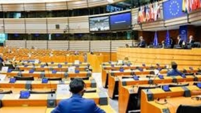Nemzetközi visszhangja van a magyar felhatalamzási törvénynek