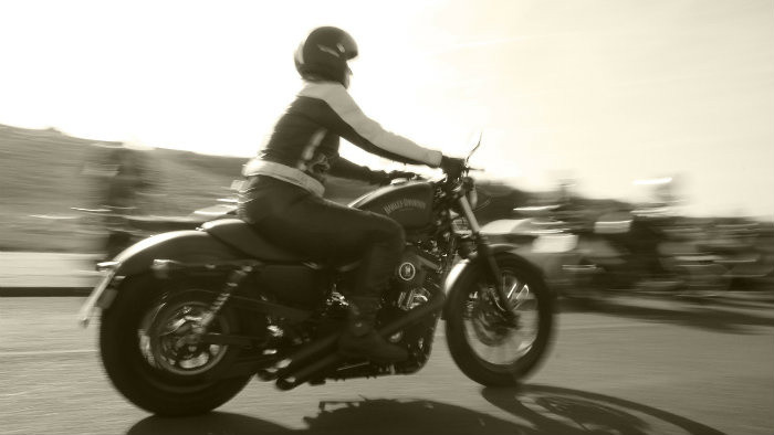 Prvá pomoc motocyklistom