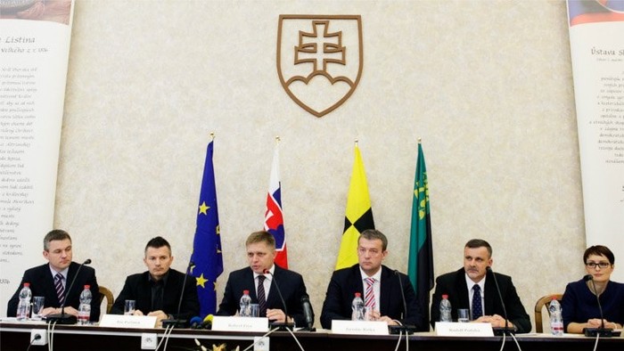 Cabinet Holds Session in Wine-Producing Village