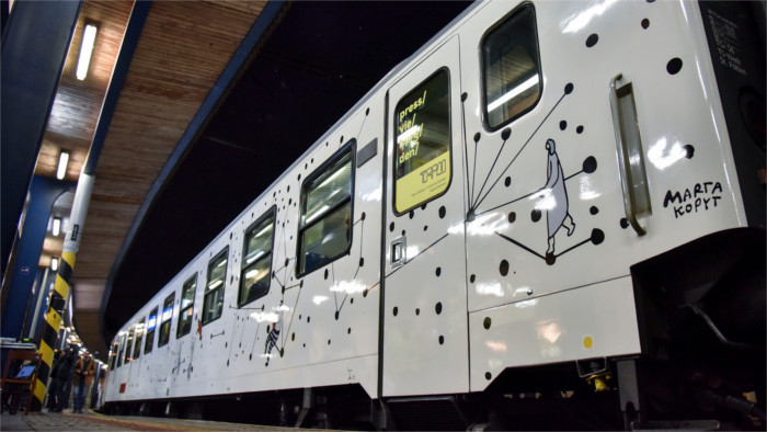 Kunst-Zug nach Wien nun auch in Bratislava eingefahren 