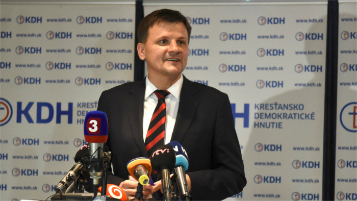 Christian Democrats attract former members of other parties