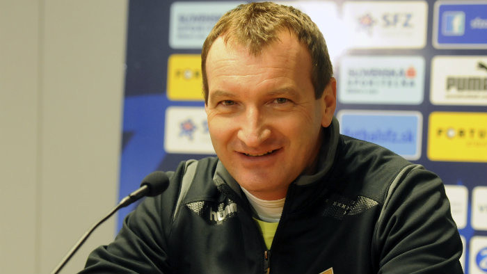 Naši futbalisti si zajtra zmerajú sily s Litvou