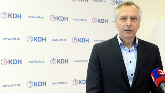 Jan Figel’ resigns as leader of the Christian Democratic Movement