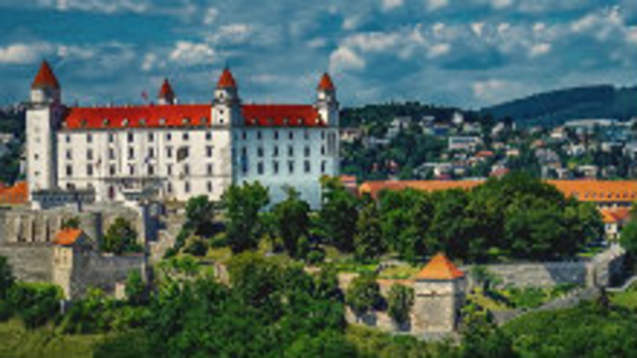 Turistickí anjeli budú pomáhať turistom v Bratislave