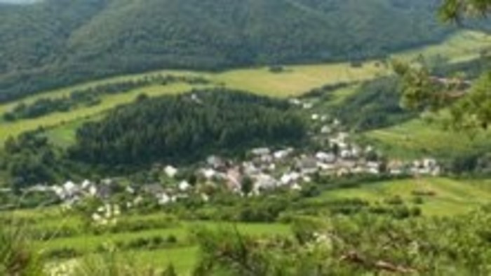 Obec Vrchteplá