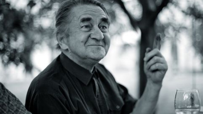 Verše: Jozefa Mihalkoviča číta...