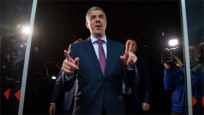 Most-Híd acuerda ir a elecciones anticipadas, o salir del Gobierno