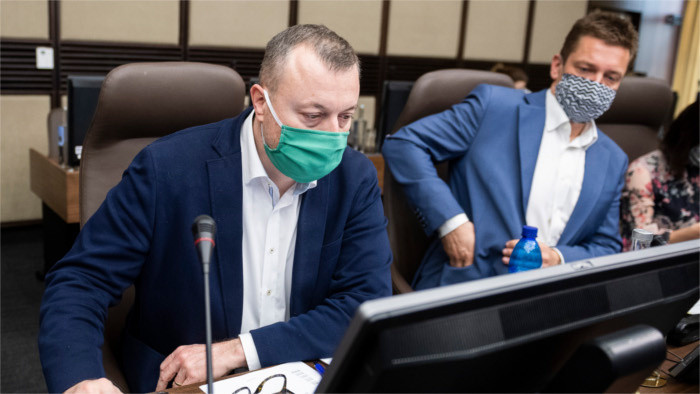 El gobierno debate hoy la prolongación de Primeros auxilios 