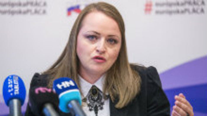 K veci: Odborári žiadajú zvýšenie platov štátnych zamestnancov