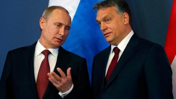 Orbán Viktor Putyinnál, Andrzej Duda Trumpnál járt