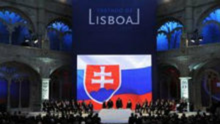 Lisabonská zmluva rovná sa európska Ústava