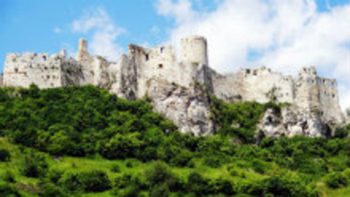 Nielen hrad láka turistov na Spiš