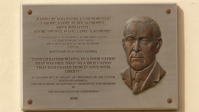 Lajčák descubrirá el busto del ex Presidente estadounidense Woodrow Wilson