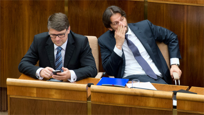 Interior Minister faces no confidence vote