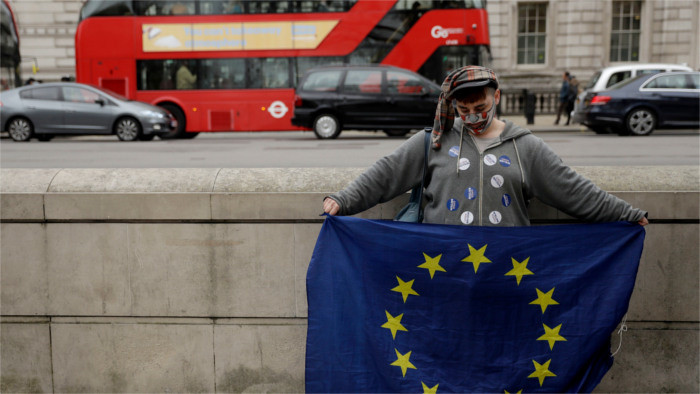 Šéf parlamentu má obavy z toho, ako EÚ rieši brexit 