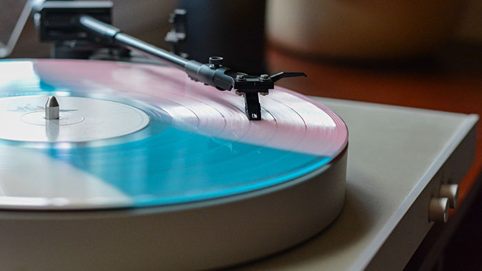 Túlačka_FM: Lisovňa vinylov