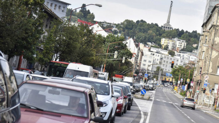 Hľadá sa nová skratka pre bratislavské autá