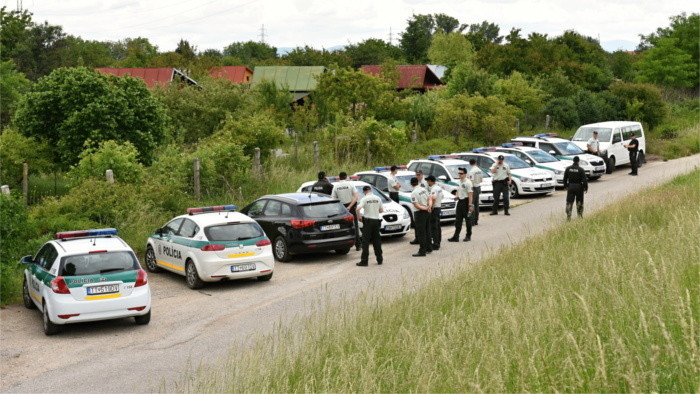 La Policía eslovaca se une a la búsqueda de un preso en fuga 