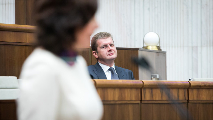 Žitňanská tiene que presentar normas del uso de servicios legales del Estado 