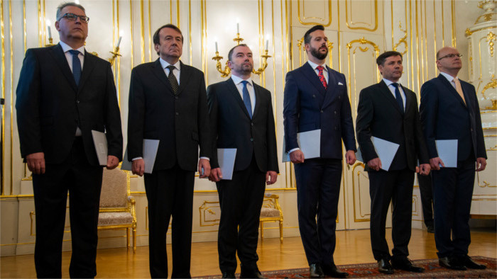 La Cour constitutionnelle de la République slovaque est complète