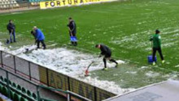 Futbal v zime
