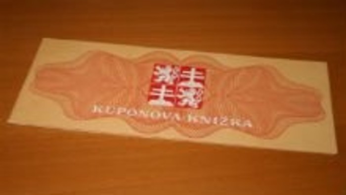 Je možné zbaviť sa zdedených bezcenných akcií?