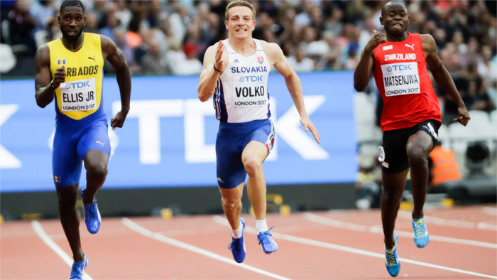 Ján Volko clasifica para semifinales de 200 metros en Londres