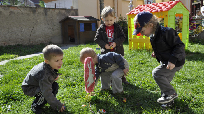 ¿Realmente hay escasez de guarderías para niños menores de tres años?