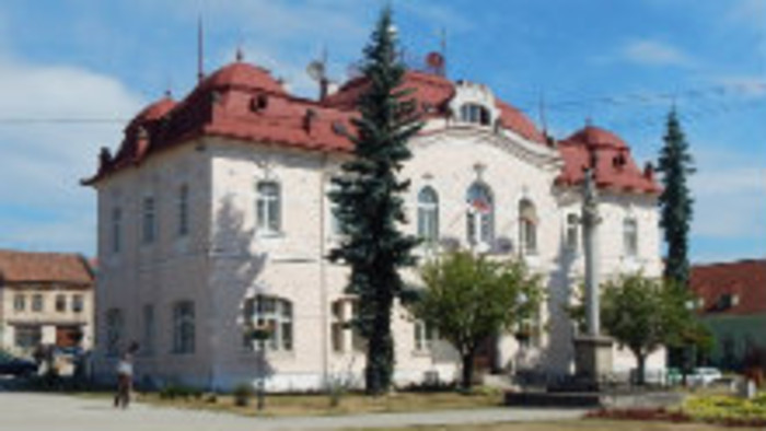 Výstavba moderného kultúrneho domu