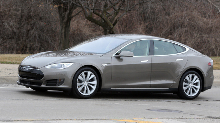 Empresa ubicada en Košice producirá componentes para el consorcio Tesla