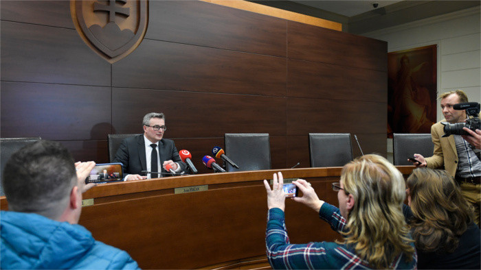 Návrh na väzbu u piatich sudcov