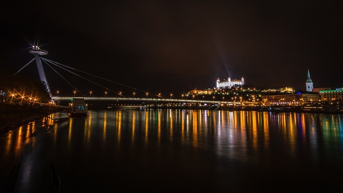 Pred 47 rokmi spustili do užívania Most SNP